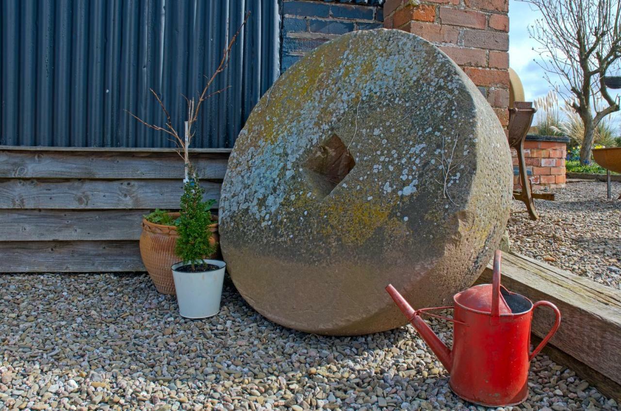 The Mill At Rose Villa Farm Hereford Exterior photo